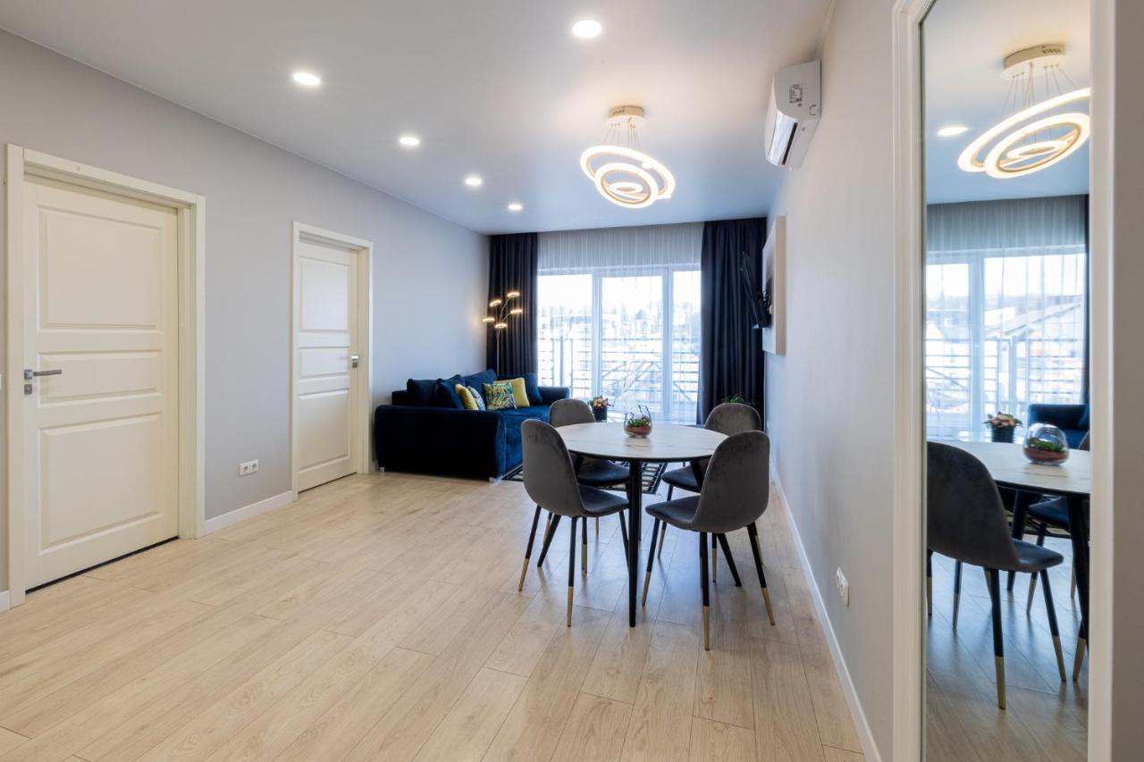 Dharma Stay Apartamentai Su Terasa Ir Vaizdu I Miesta Telsiai Exterior photo